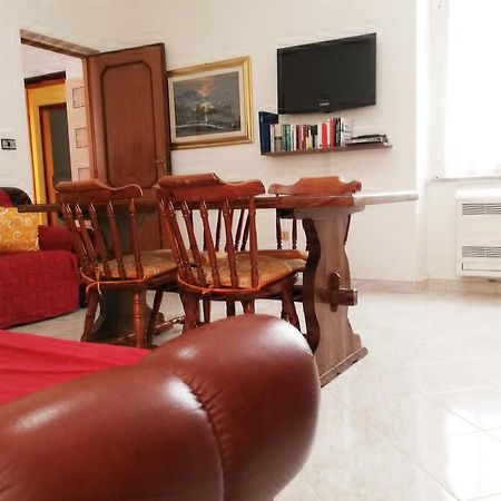 Appartamento Mary Oliena Bagian luar foto