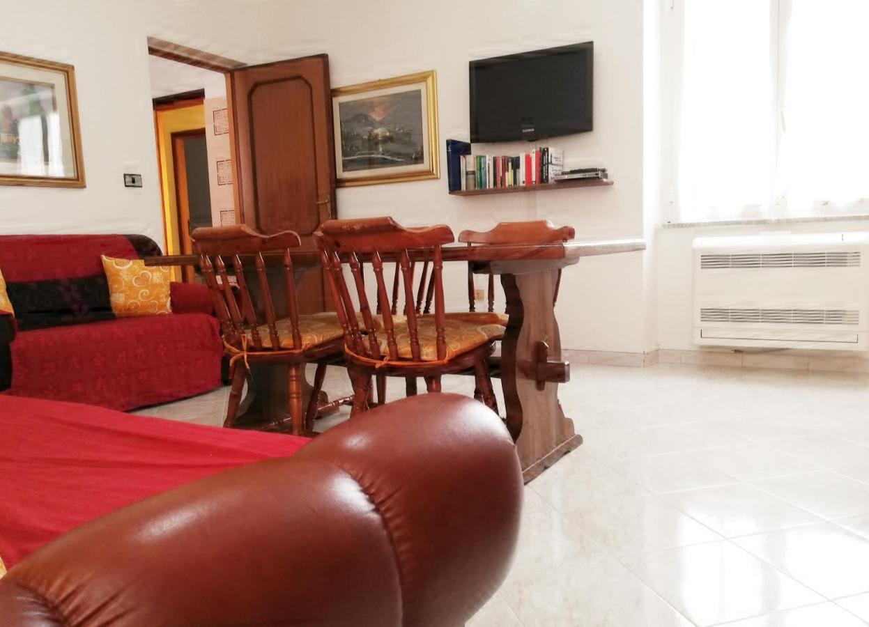 Appartamento Mary Oliena Bagian luar foto