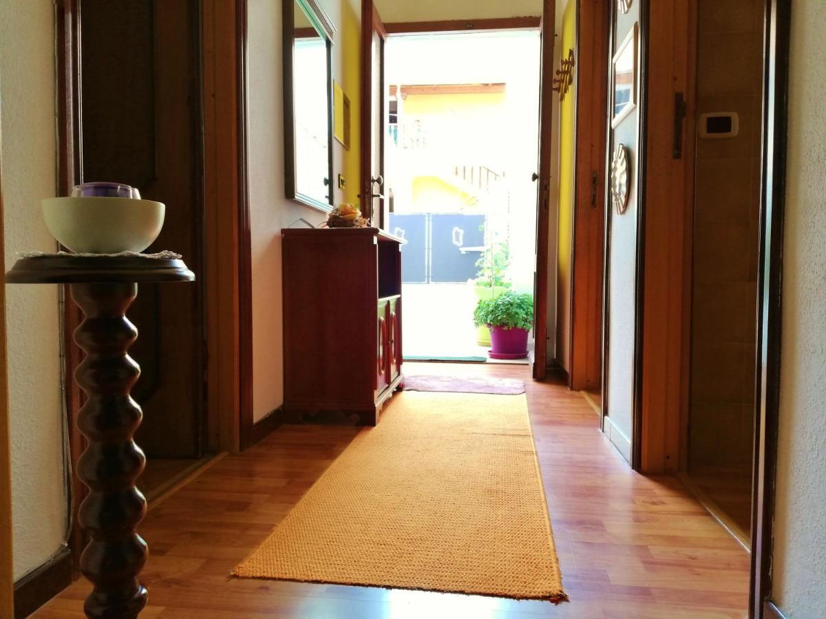 Appartamento Mary Oliena Bagian luar foto